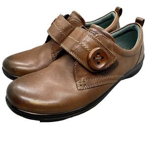 NEW Ecco Women's Travel Shoe US 7 Brown Leather Walking Loafer Monk Strap EU 38